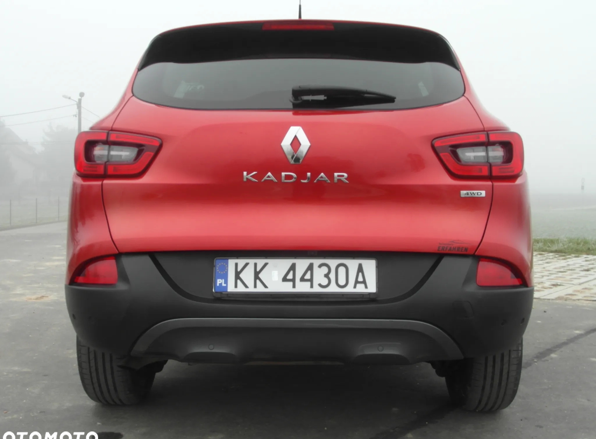 Renault Kadjar cena 60900 przebieg: 143000, rok produkcji 2016 z Milanówek małe 781
